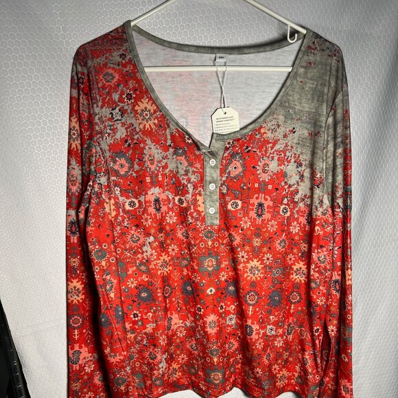 Beautiful Long Sleeved Ladies Jersey Multicolored - Picture 1 of 3
